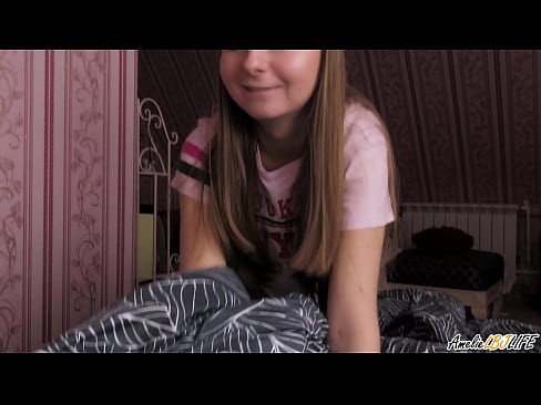 ❤️ Blondie sýgur BFF's djúpt og fær ásamt í munninn Slúður á klám is.teenactivewear.ru ❌️❤